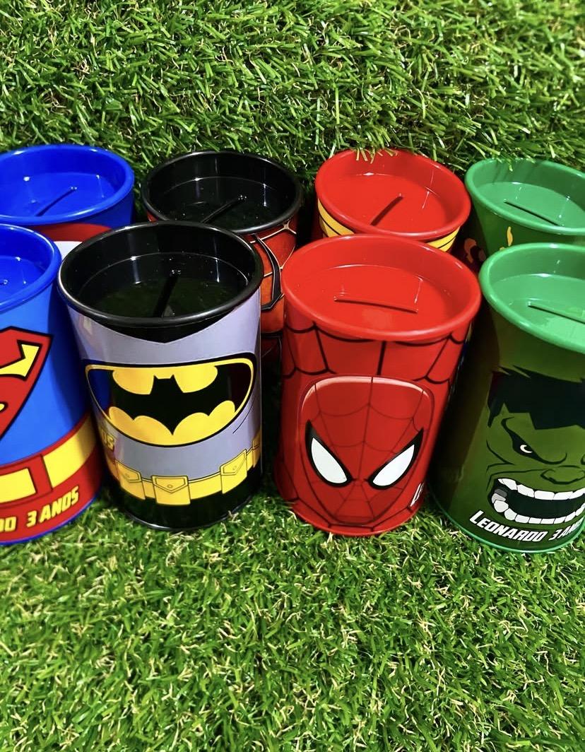 Cofrinho Super Heróis Logo