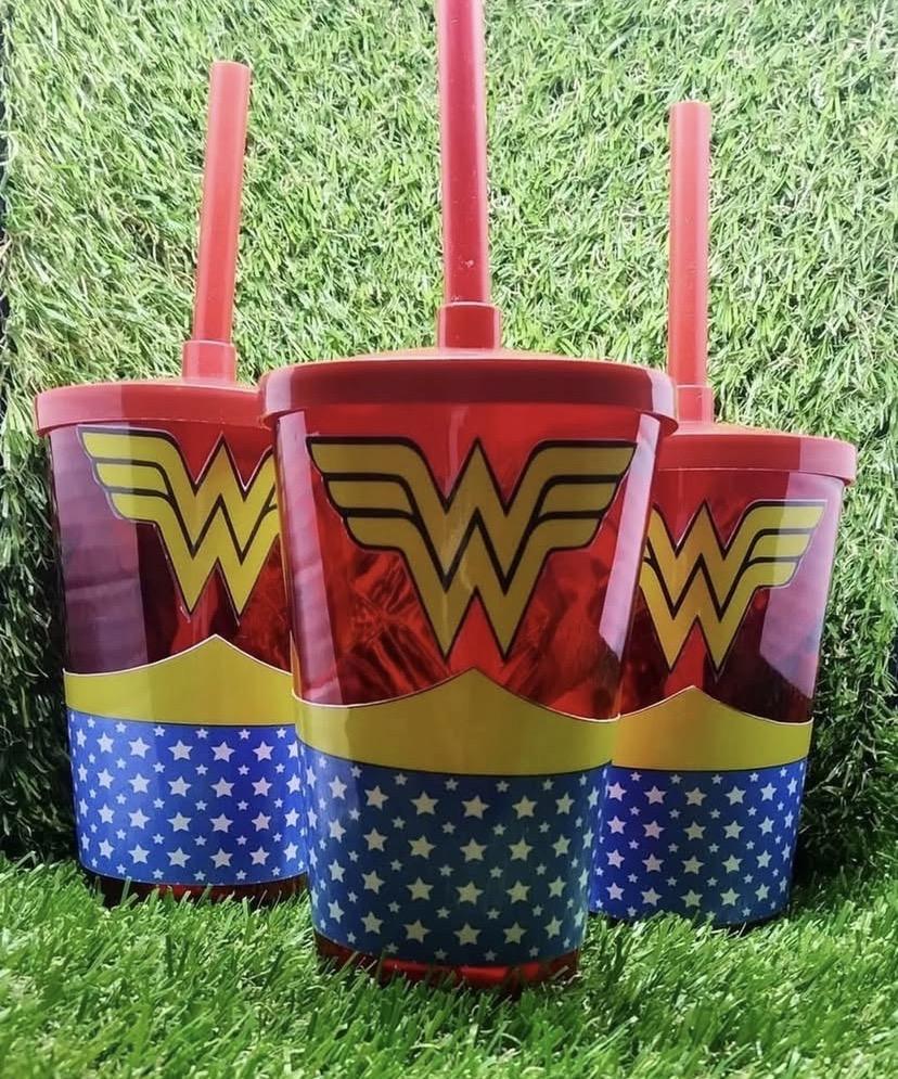Copo Mulher Maravilha Personalizado