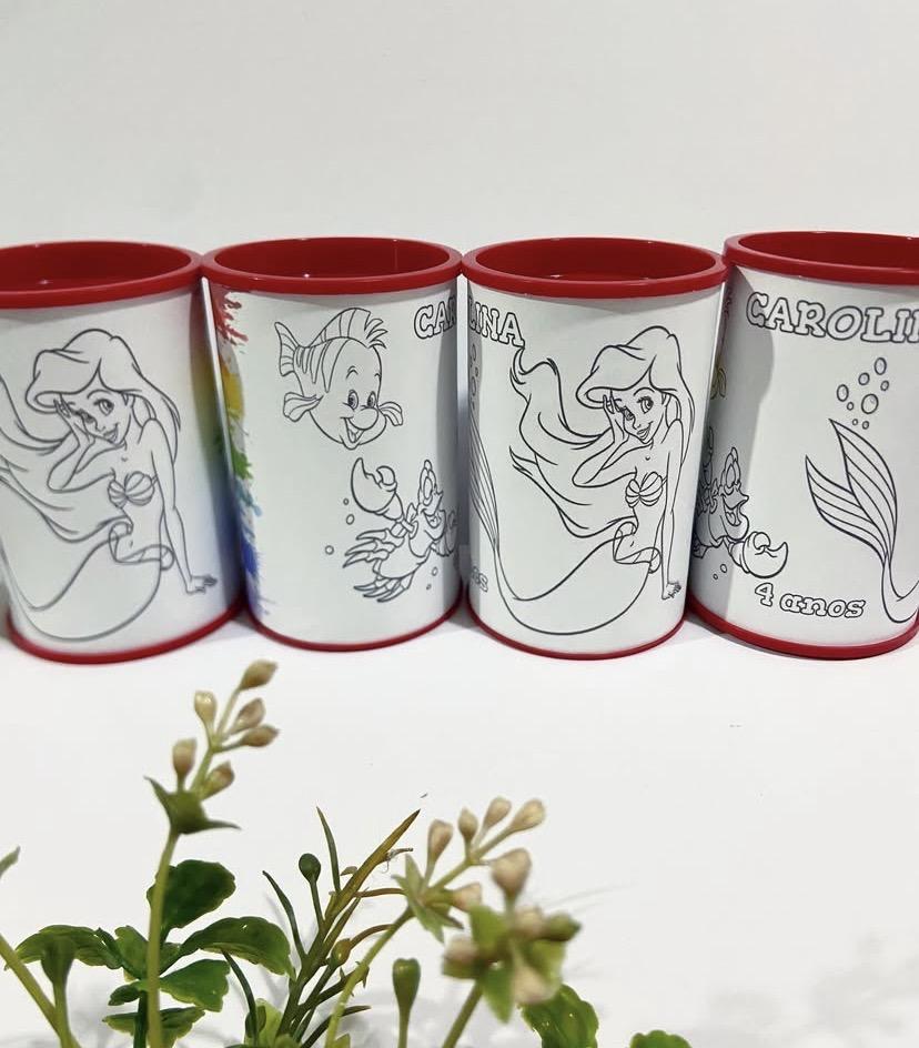 Cofrinho de colorir Ariel personalizado
