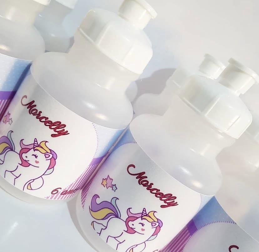 Garrafinha personalizada Unicórnio