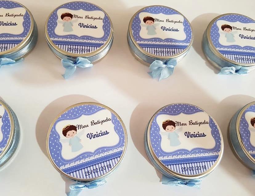 Latinha personalizada com tercinho para batizado