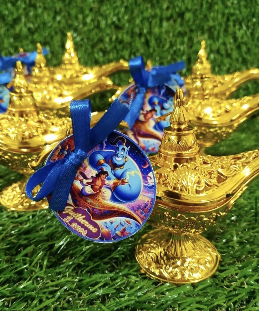 Mini lâmpada com tag personalizada