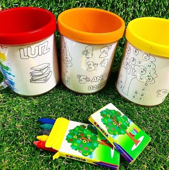 Caneca de Colorir Personalizada