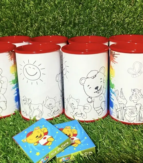 Cofrinho de colorir personalizado