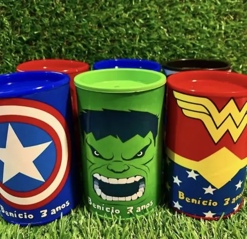 Cofrinho Super Heróis Logo
