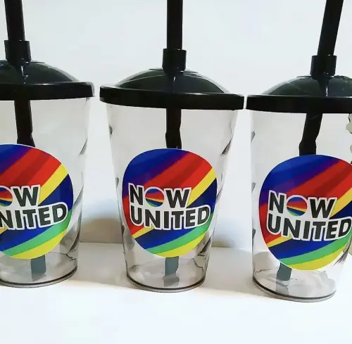 Copo com canudo personalizado 400ml