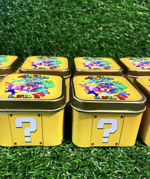 Lata quadrada personalizada
