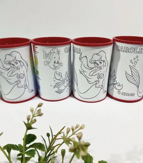 Cofrinho de colorir Ariel personalizado