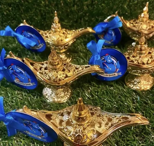 Mini lâmpada com tag personalizada