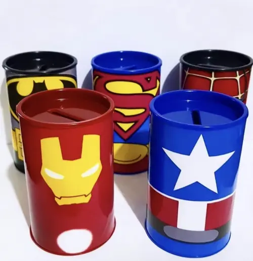 Cofrinho Super Heróis Logo