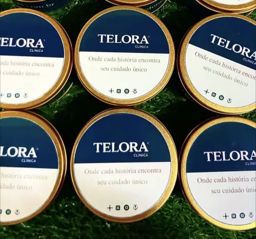 Lata de metal logo ou marca