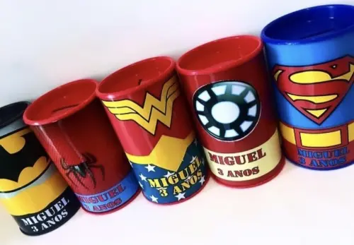 Cofrinhos personalizados heróis