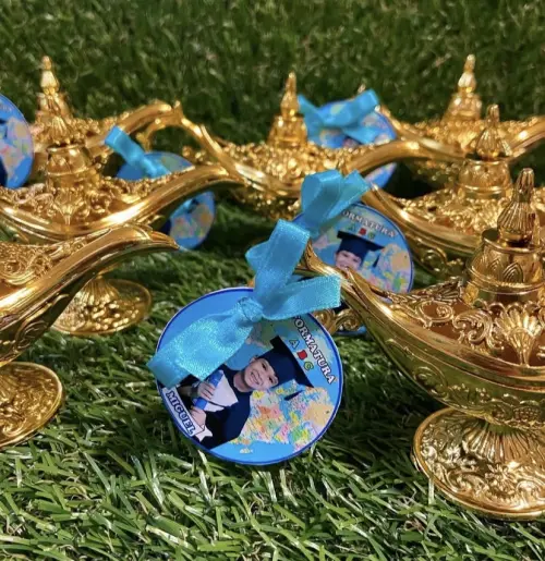 Mini lâmpada com tag personalizada