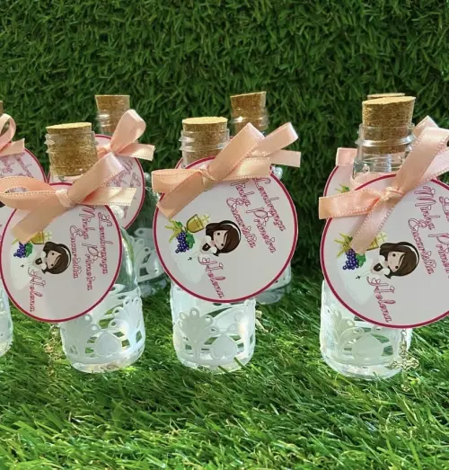 Garrafinha com tercinho personalizada