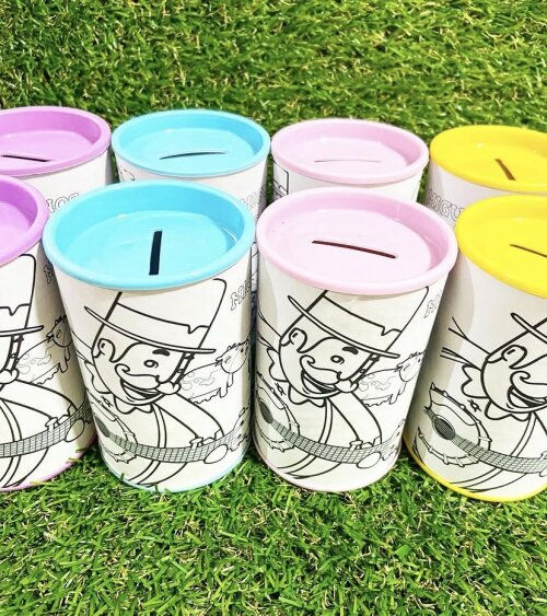Cofrinho de colorir personalizado