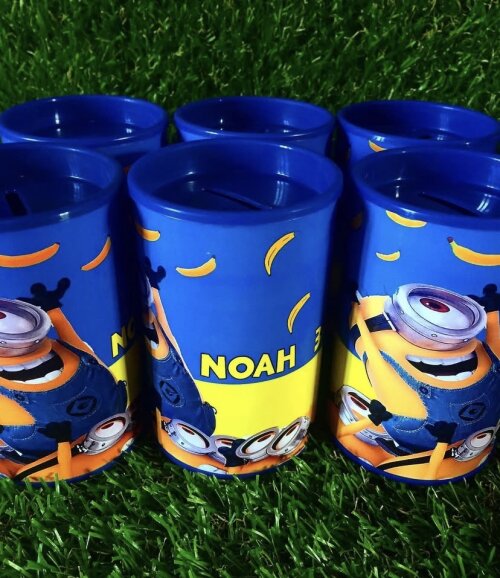 Cofrinho personalizado minions