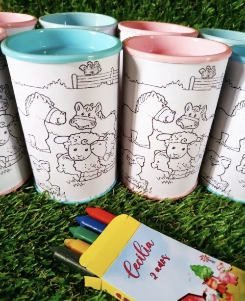 Cofrinho de colorir personalizado