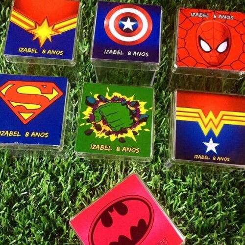 Caixa Acrílica Personalizada Vingadores