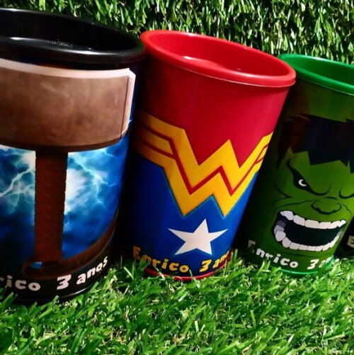Cofrinhos Super Heróis Personalizados
