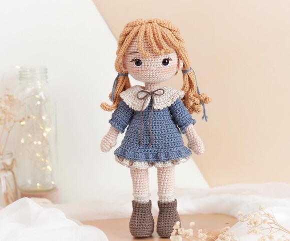 Boneca Jinny em Amigurumi