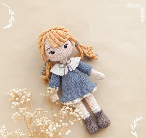 Boneca Jinny em Amigurumi