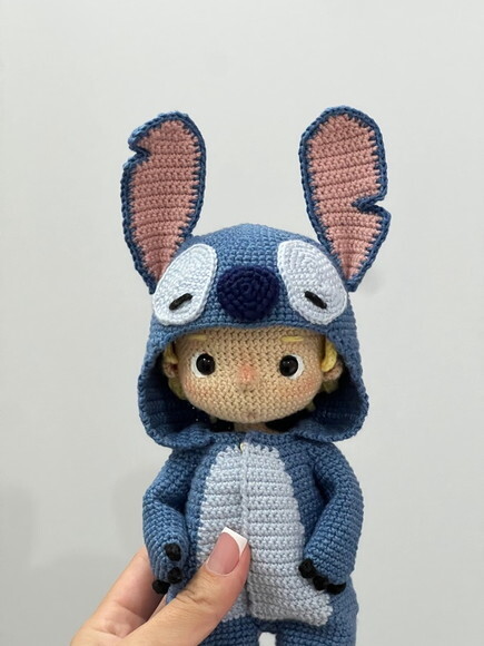 Boneco com Fantasia do Stitch em Amigurumi