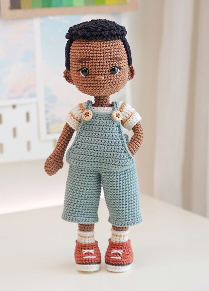 Boneco Tony em Amigurumi