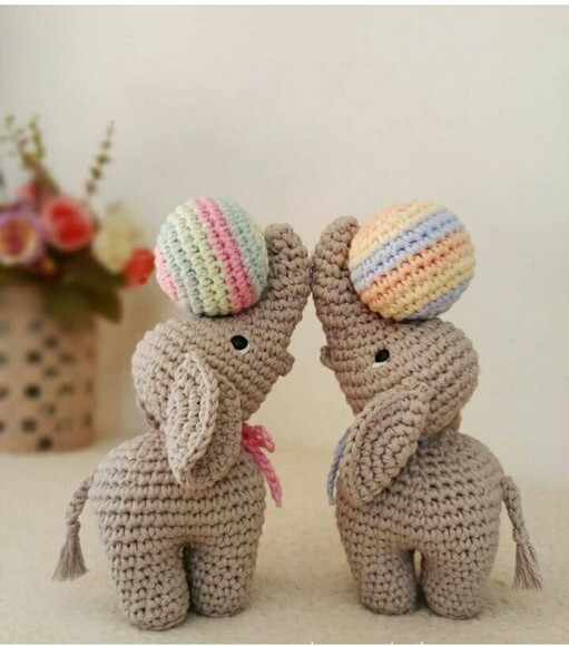 Elefantinho de Circo em Amigurumi