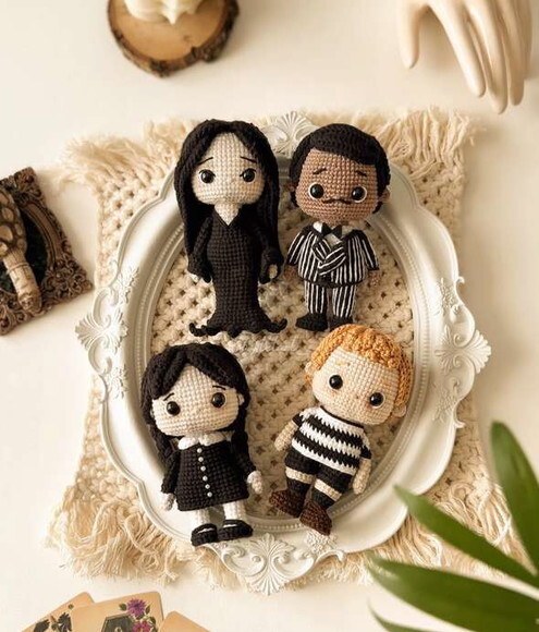 Kit Família Adamms Amigurumi