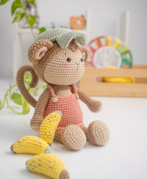 Macaquinho em Amigurumi