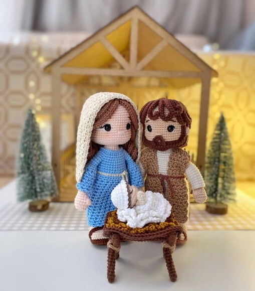 Presépio em Amigurumi Maria, José e Menino Jesus