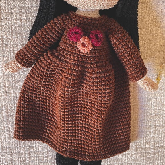 Santa Teresinha do Menino Jesus em Amigurumi