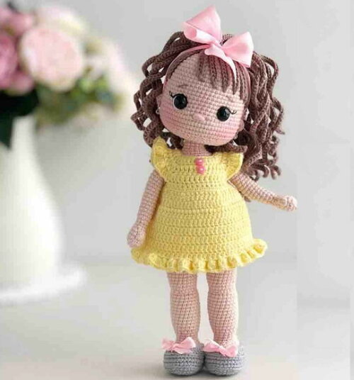 Boneca Adriana em Amigurumi