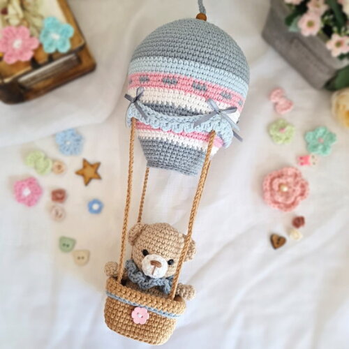 Ursinho no Balão Amigurumi