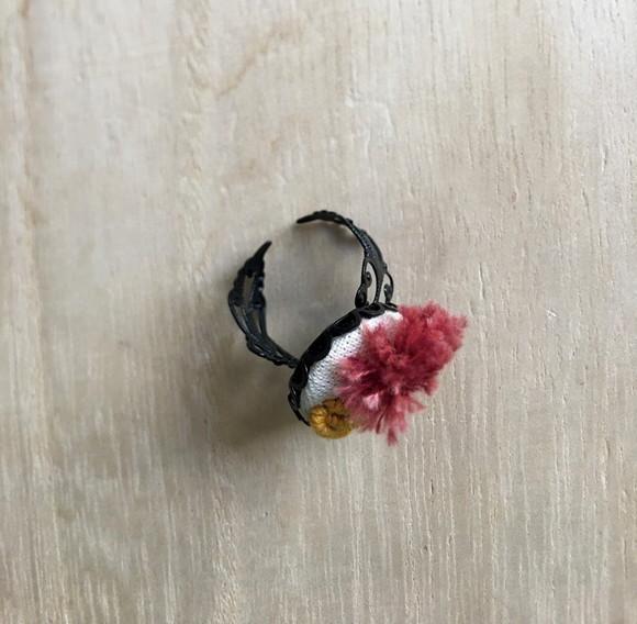 Anel bordado Flor de Fru-Fru