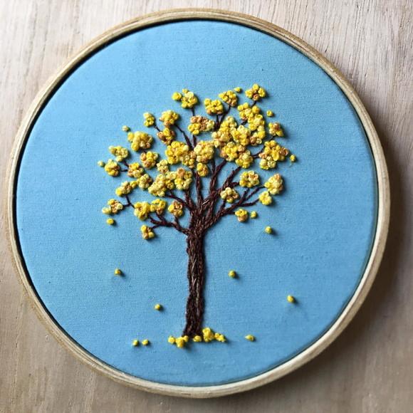 Bastidor Bordado Ipê Amarelo