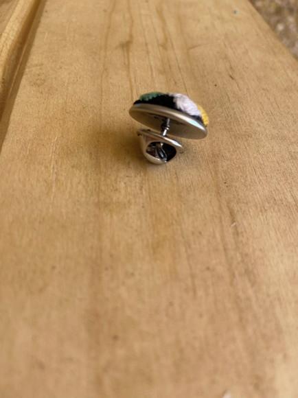 Pin (broche) Bordado