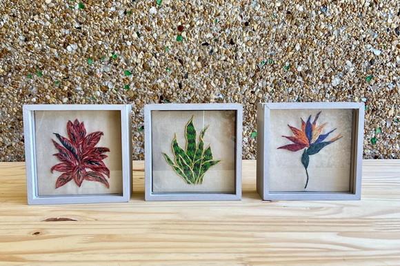 Quadro Bordado Dracena II