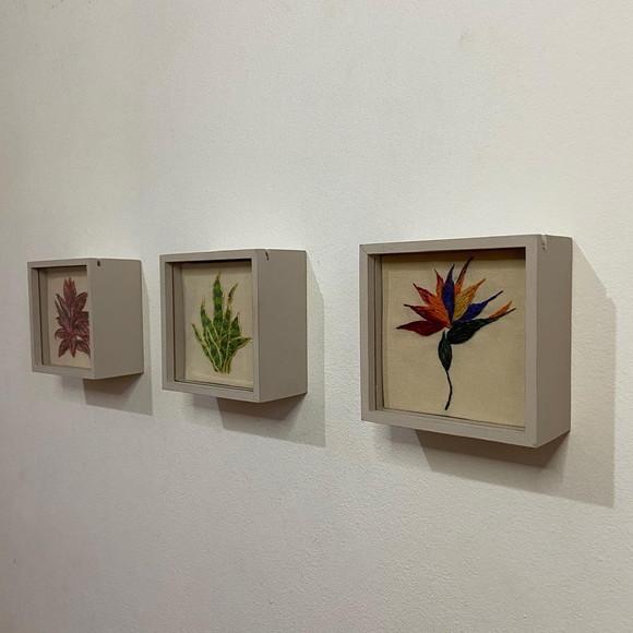 Quadro Bordado Espada de Santa Bárbara