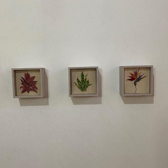 Trio de Quadros Bordados