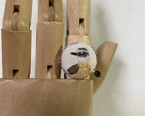 Anel Bordado Bem-te-vi