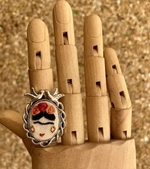 Anel Bordado Frida II