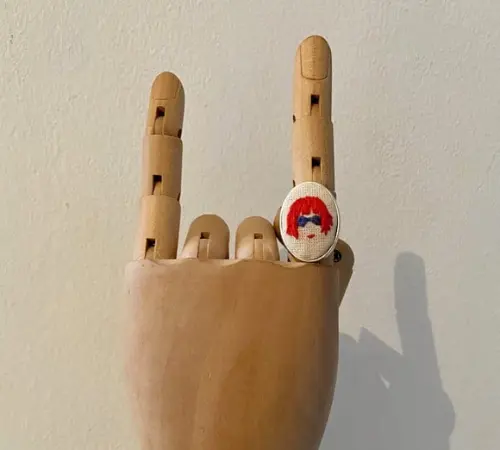 Anel Bordado Rita Lee III