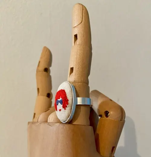 Anel Bordado Rita Lee III