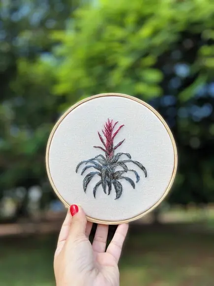 Bastidor Bordado Bromélia