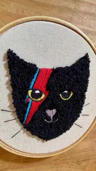 Bastidor Bordado Gatinha - Bowie