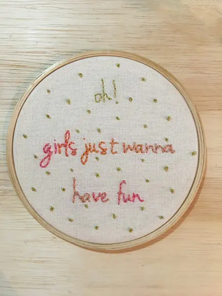 Bordado Girls Wanna Have Fun