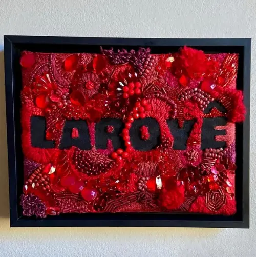 Quadro Bordado Laroyê
