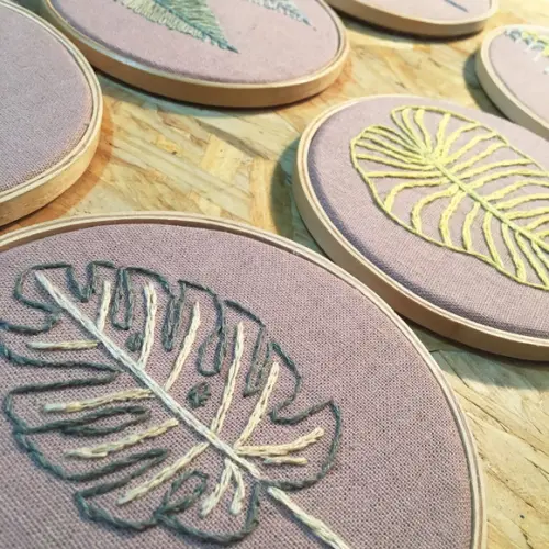Quadros bordados - Composição botânica