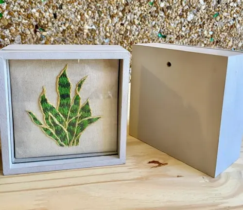 Trio de Quadros Bordados